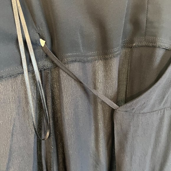 TOPSHOP Navy Blue Sleeveless Wrap Dress - Picture 8 of 10